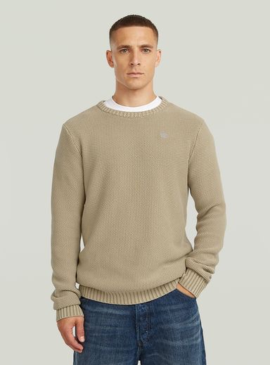 Prenda teñida de punto con estructura